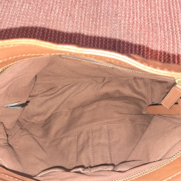 Frye Tan Leather Crossbody Bag with Gold Rings - Picture 8 of 10